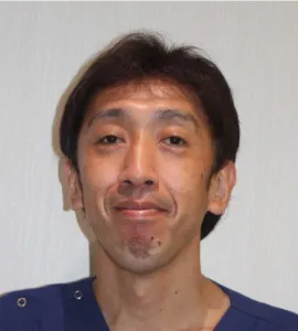 整形外科 (非常勤)　辻 秀一郎